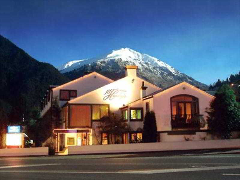 Hurley'S Of Queenstown Motel Bagian luar foto